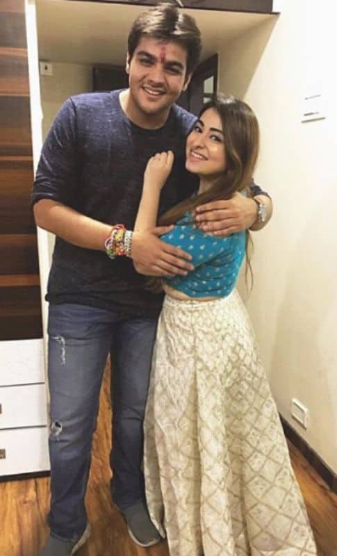 Ashish-Chanchlani-with-his-sister-celebinfo.wiki-images