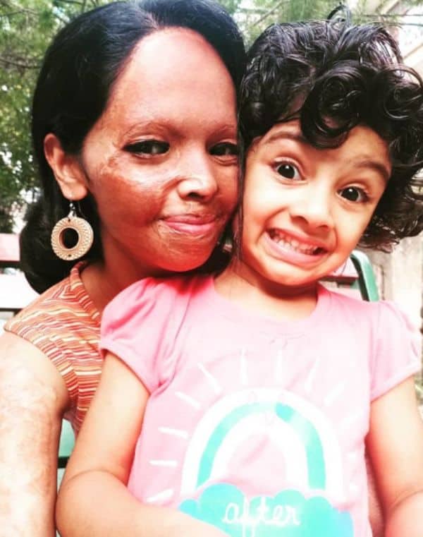 Laxmi Agarwal with her Daughter Pihu - celebinfo.wiki - images